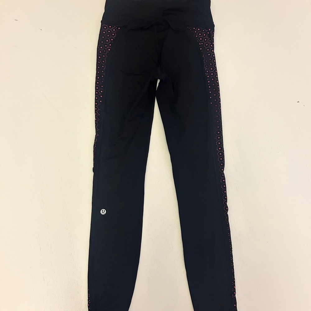 Lululemon Athletica Black and Pink Leggings with Sparkle Detail